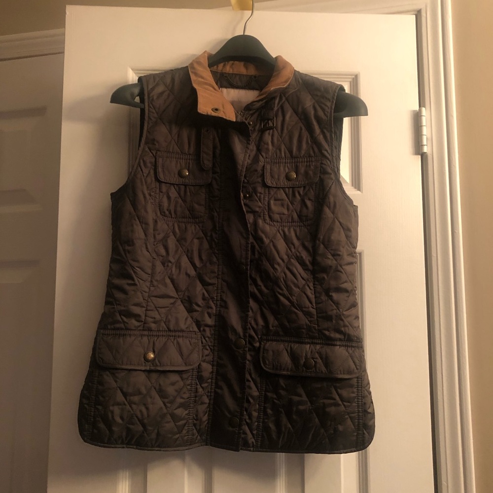 Banana Republic Dark Green Quilted Vest Gillet